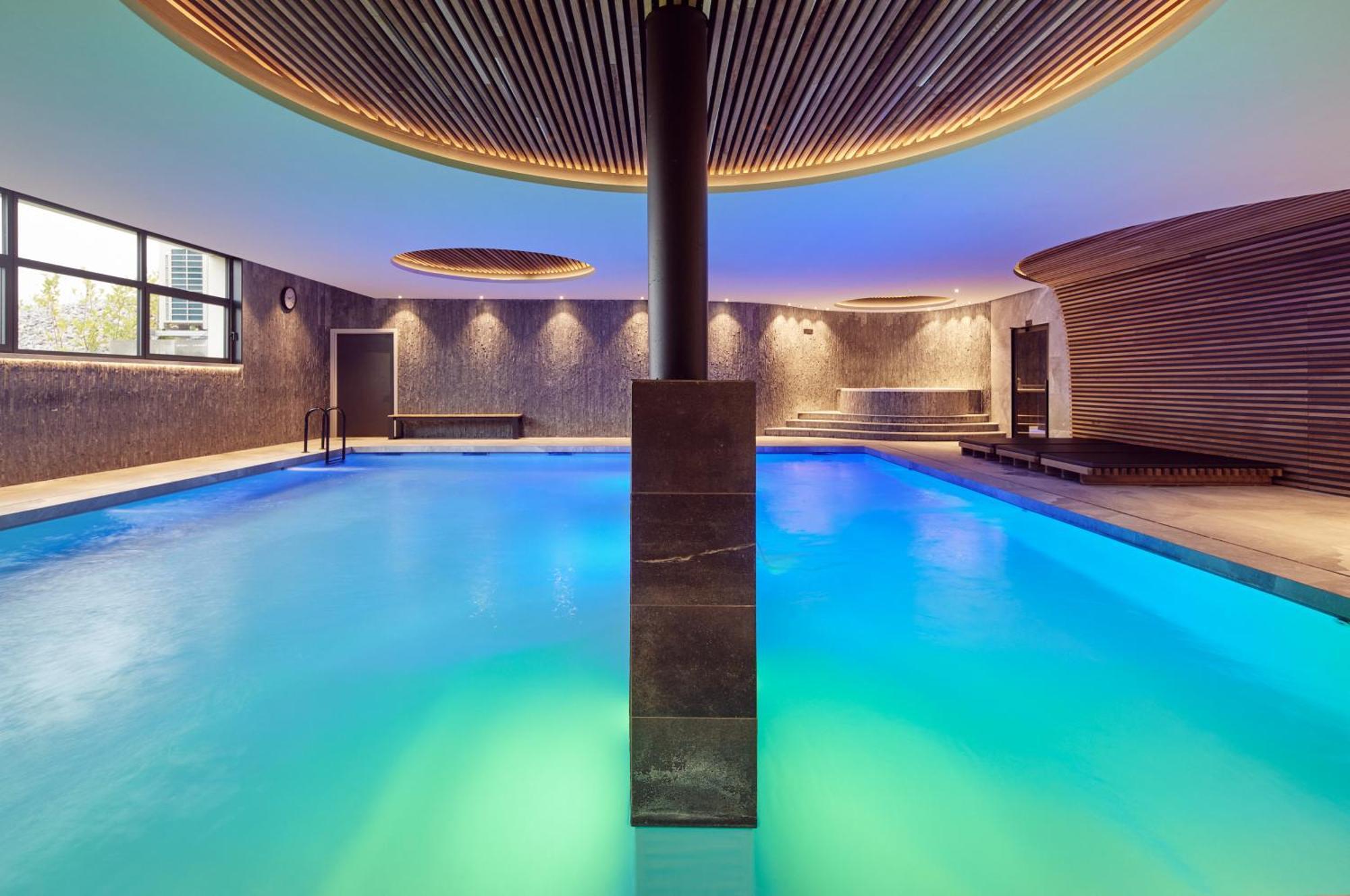 Van Der Valk Hotel Mons Congres & Spa Εξωτερικό φωτογραφία